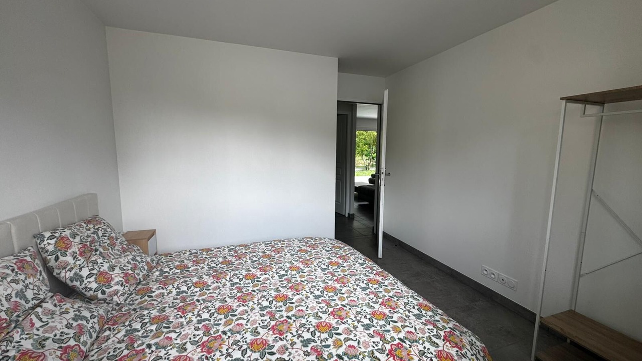 Photo of Bedroom in Soussans
