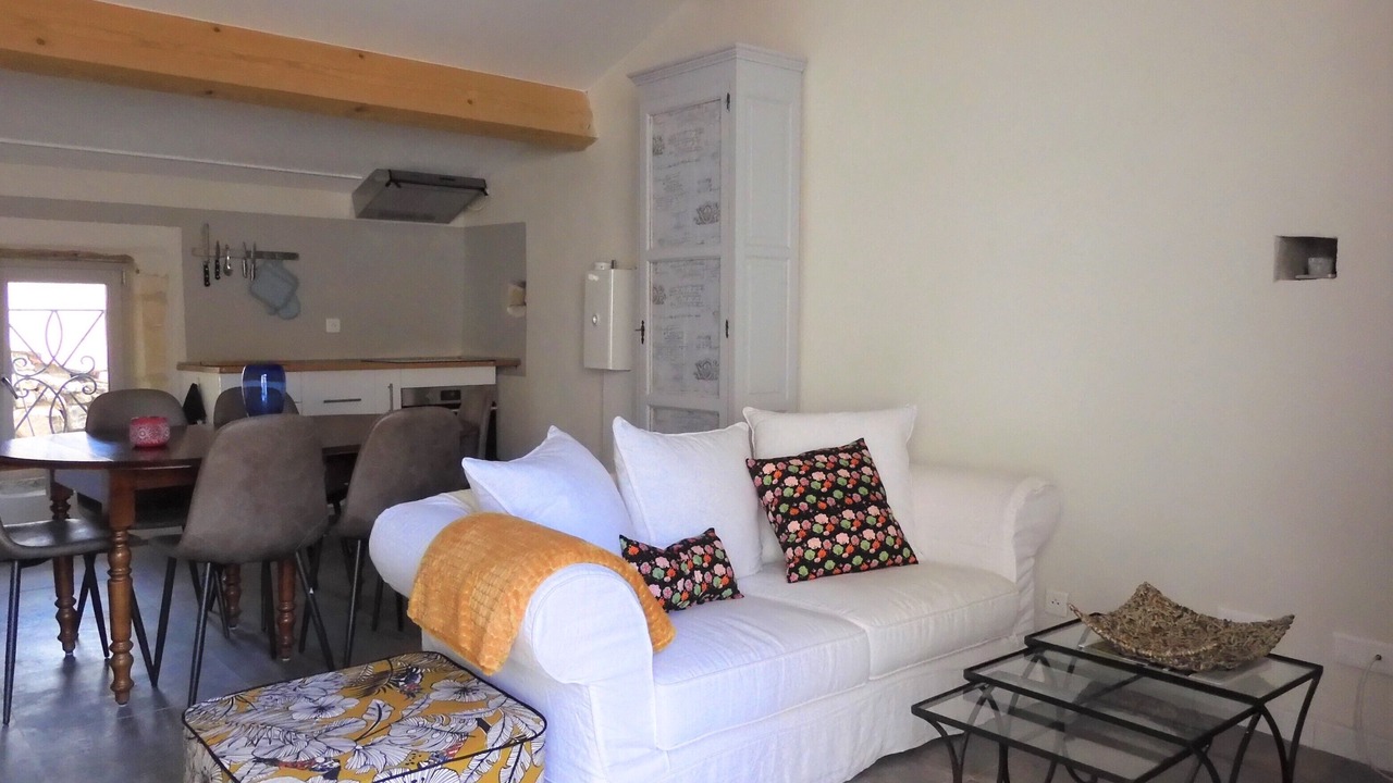 Photo of Livingroom in Boulbon