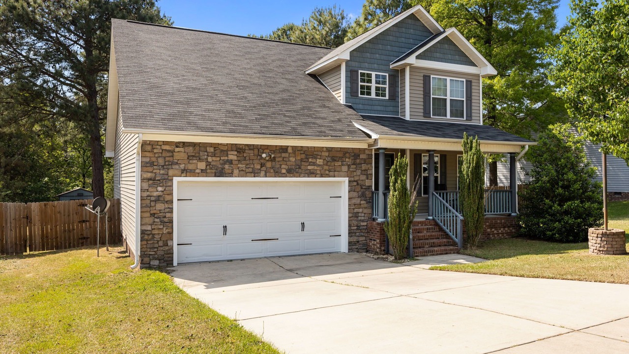 Photo of Outdoor in Olivia