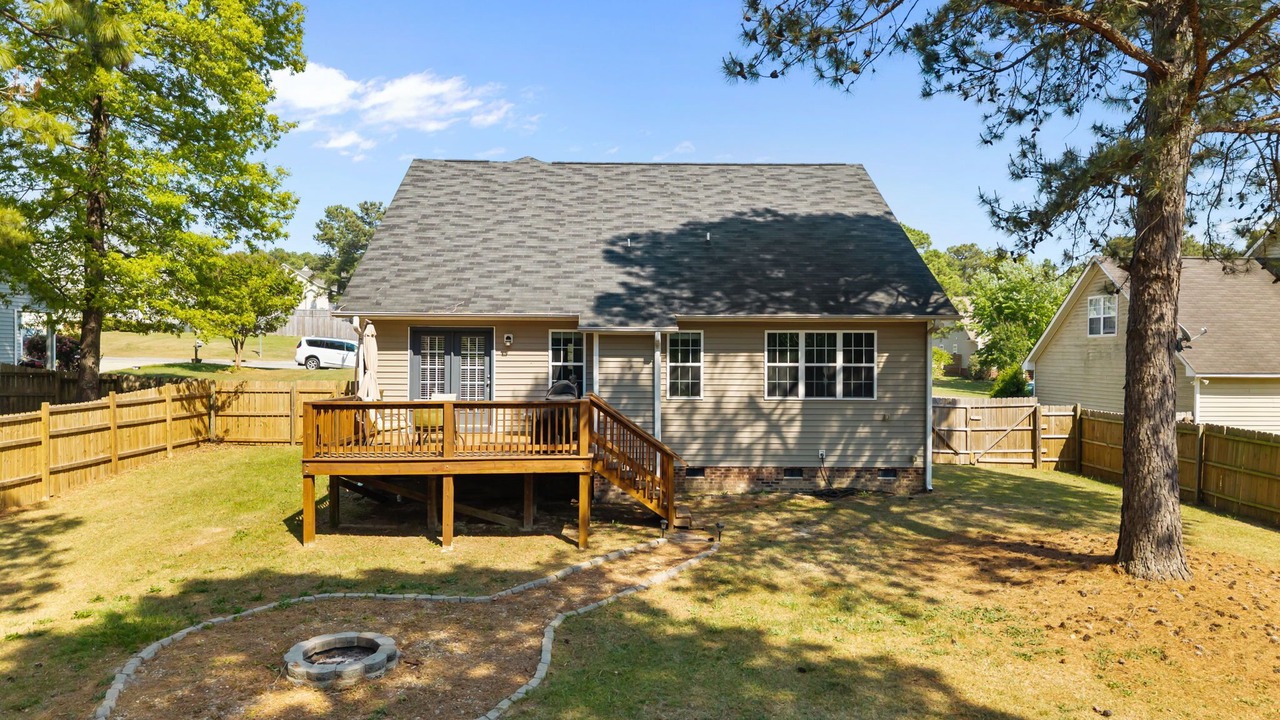 Photo of Outdoor in Olivia