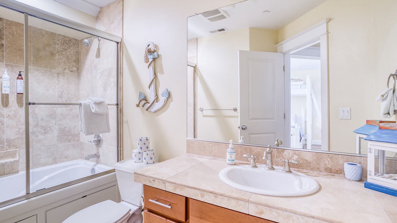 Photo of Bathroom in Rockaway Beach