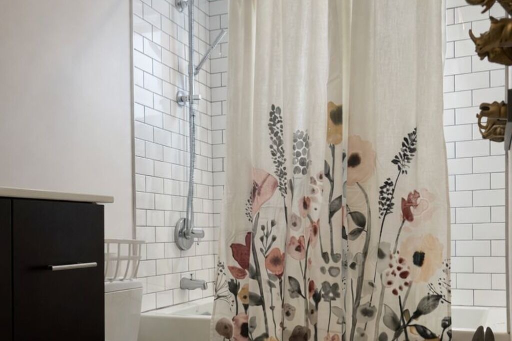 Photo of Bathroom in Martin Acres