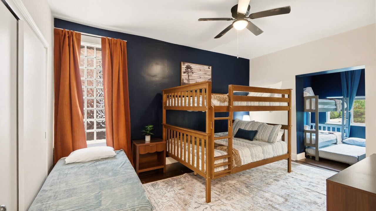 Photo of Others in Tower Grove South