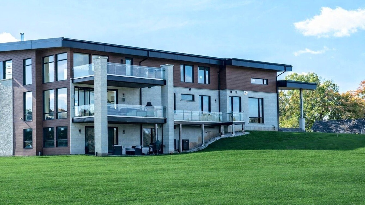 Photo of Outdoor in Milton