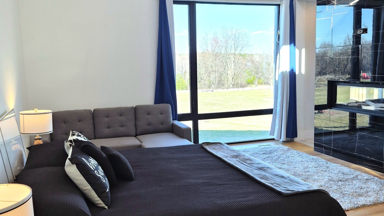 Photo of Bedroom in Milton