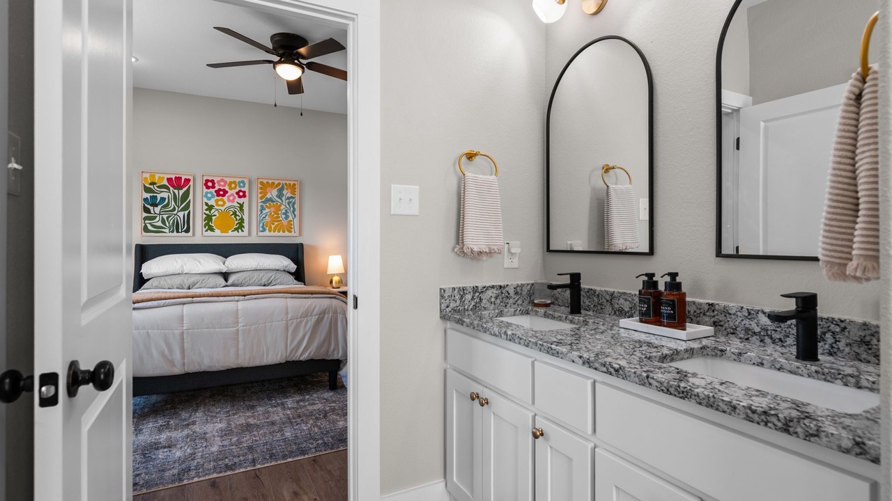Photo of Bathroom in Glen Rose