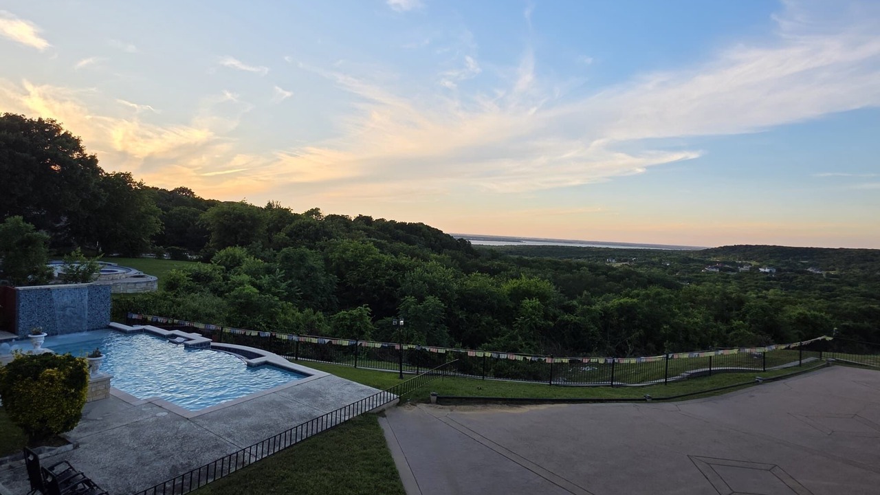 Photo of Outdoor in Cedar Hill