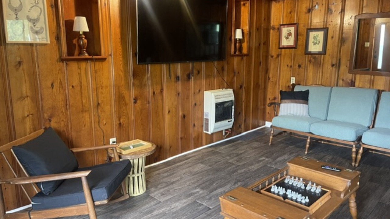 Photo of Livingroom in Bagnell