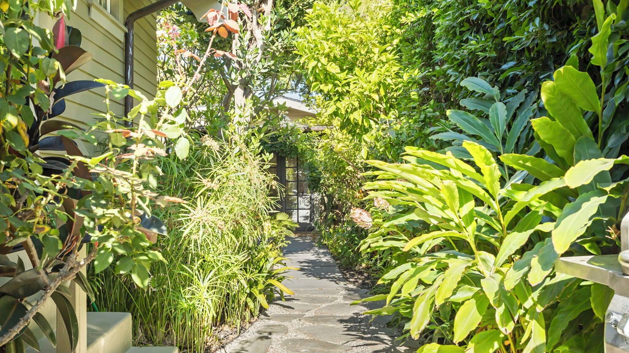 Photo of Outdoor in Hollywood