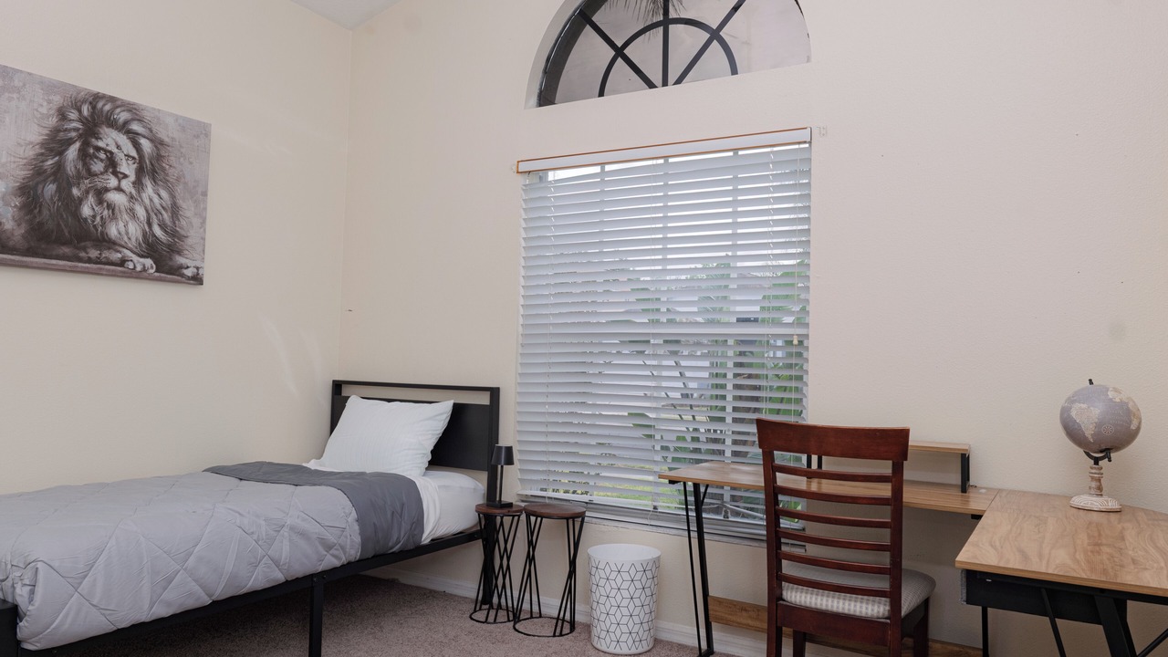 Photo of Bedroom in Meadow Pointe