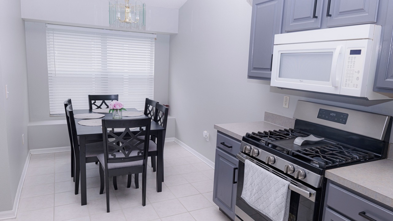 Photo of Kitchen in Meadow Pointe
