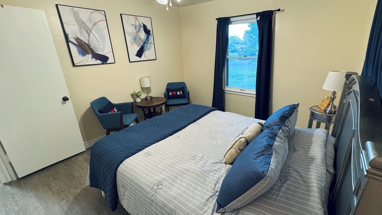 Photo of Bedroom in Hutchinson