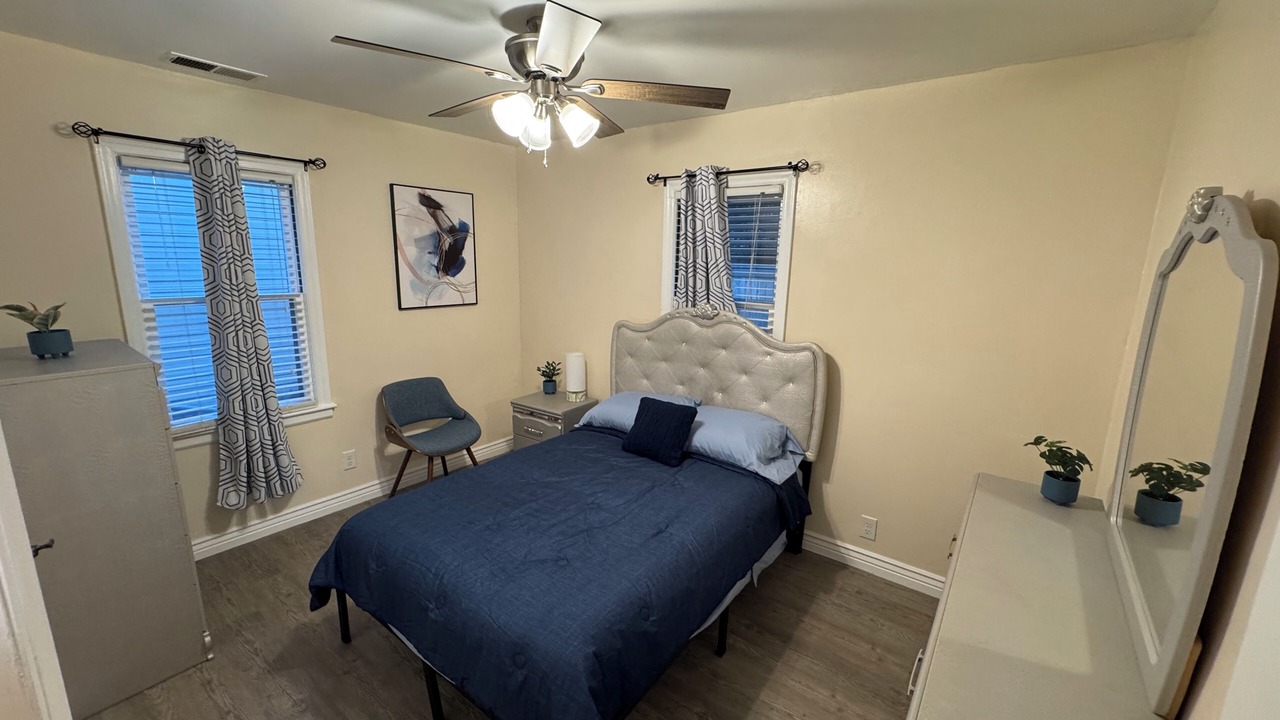 Photo of Bedroom in Hutchinson