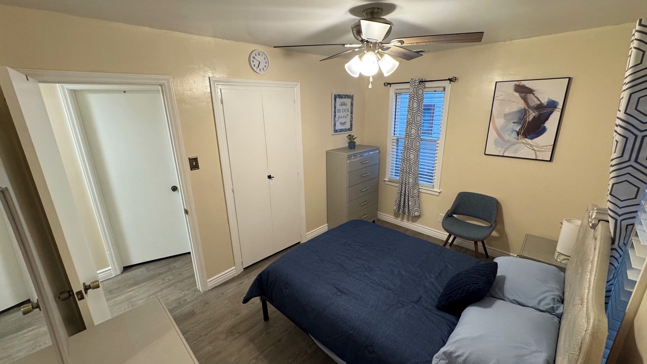 Photo of Bedroom in Hutchinson