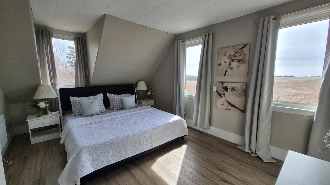 Photo of Bedroom in Red Point