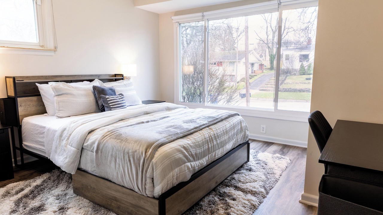 Photo of Bedroom in Flint
