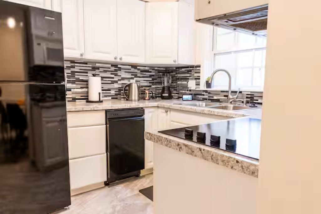 Photo of Kitchen in Flint
