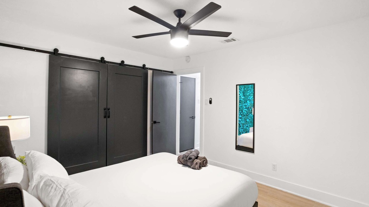 Photo of Bedroom in Far North Dallas