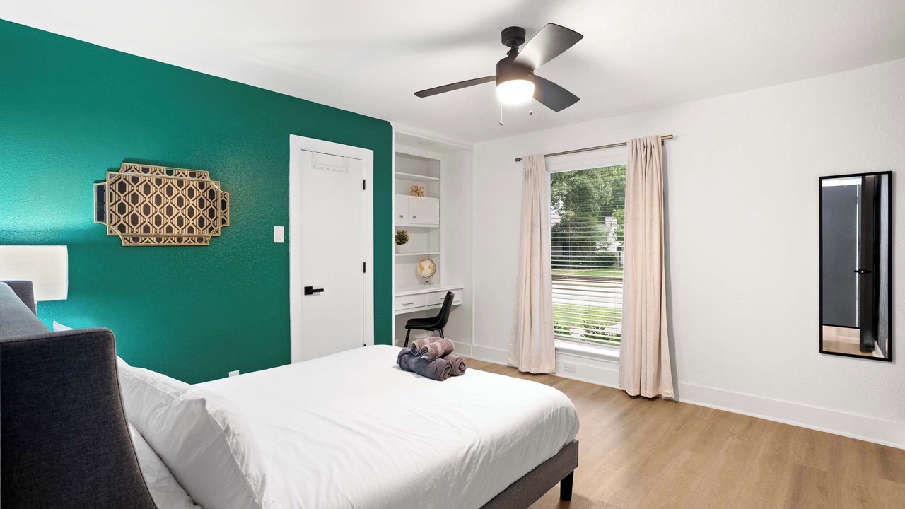 Photo of Bedroom in Far North Dallas