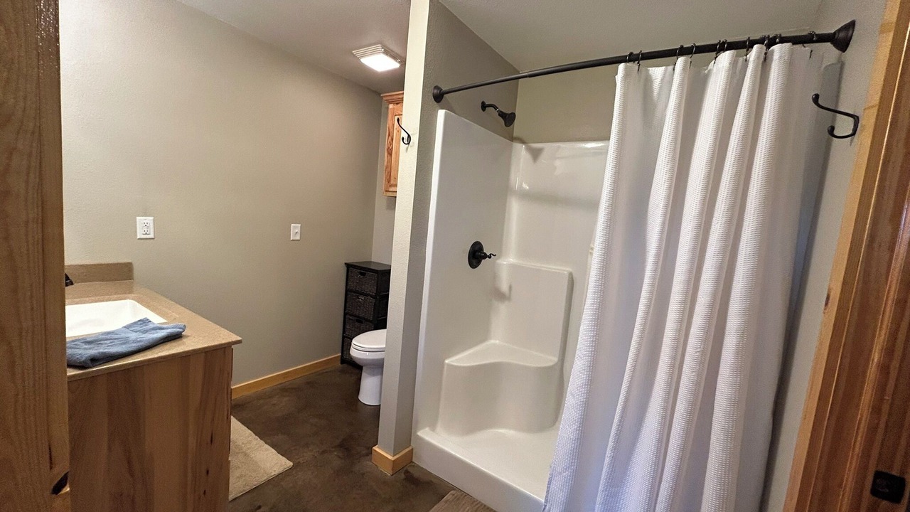 Photo of Bathroom in Peculiar