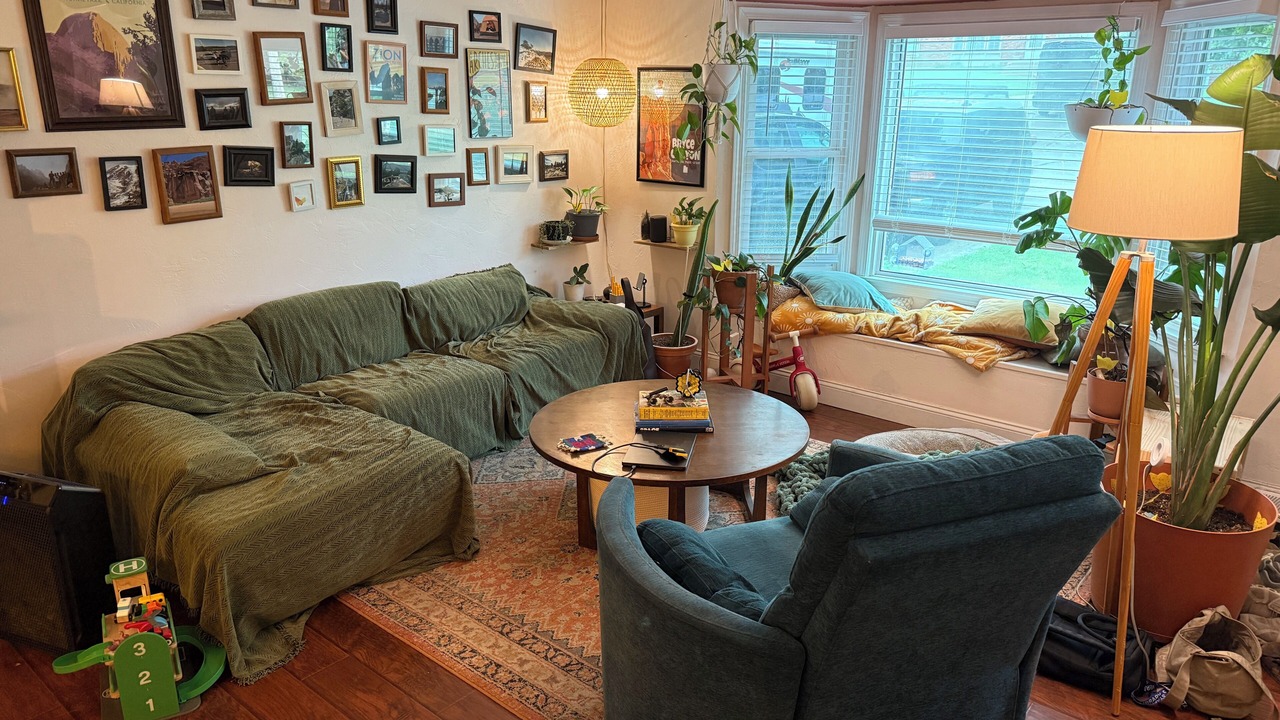 Photo of Livingroom in Merriam