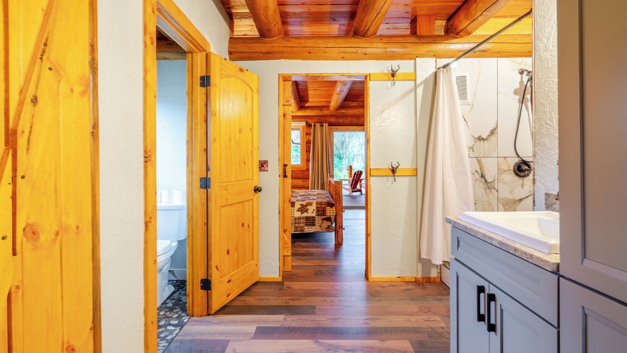 Photo of Bedroom in Gates