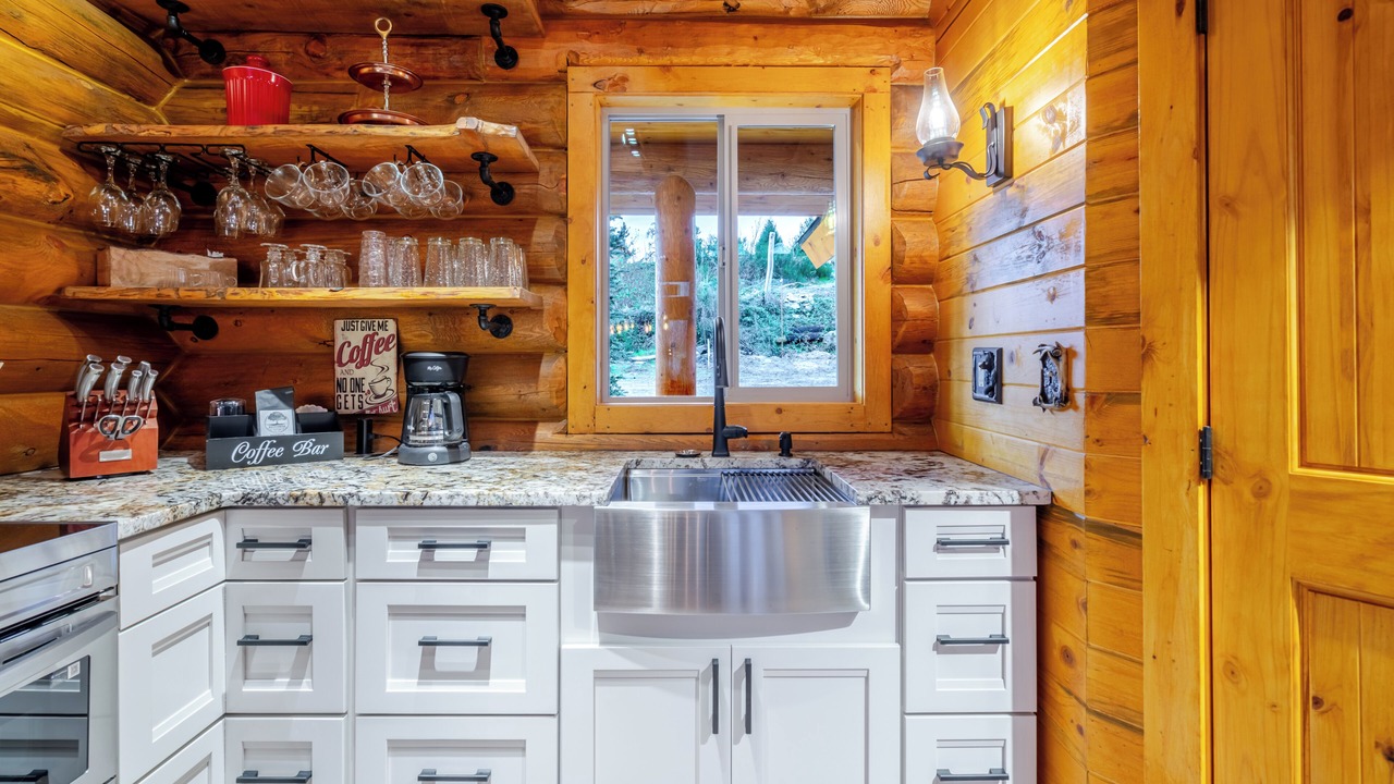 Photo of Kitchen in Gates