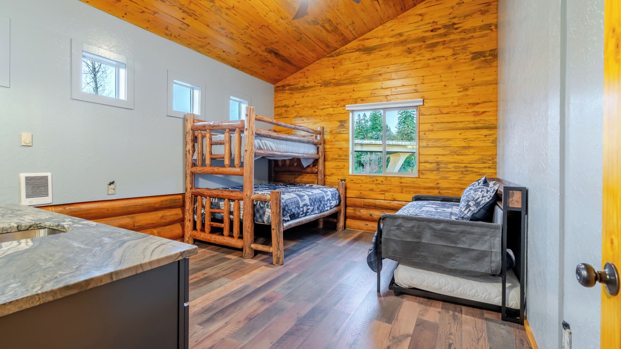 Photo of Bedroom in Gates