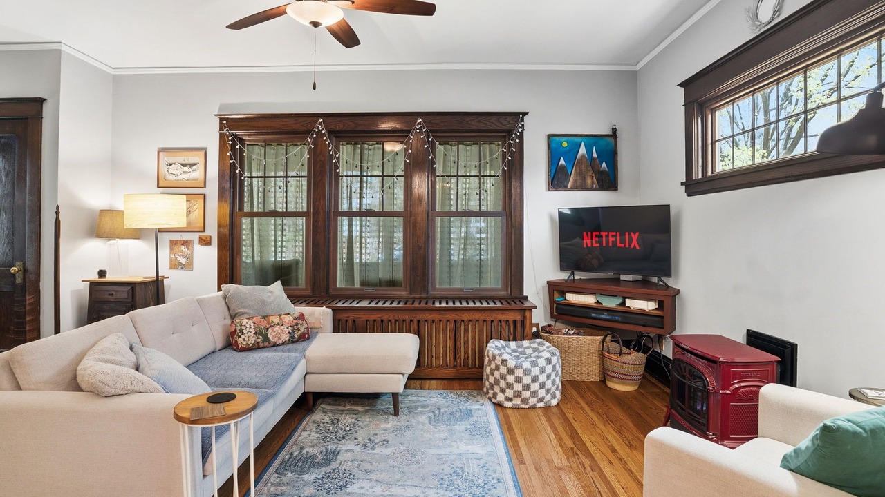 Photo of Livingroom in Merriam Park West