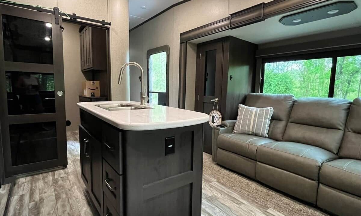 Photo of Livingroom in Townsend