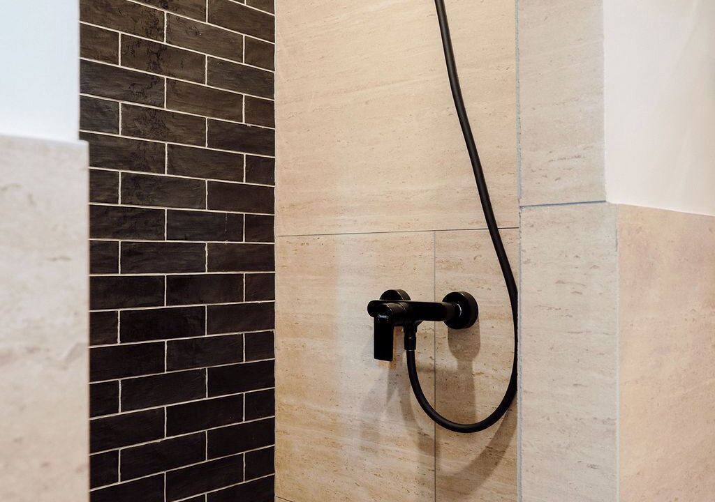 Photo of Bathroom in Barbizon