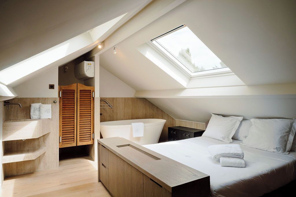Photo of Bedroom in Barbizon