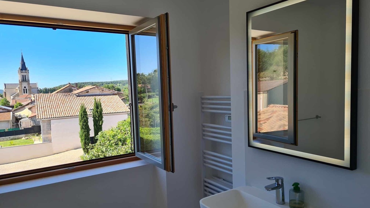 Photo of Bathroom in Clerieux