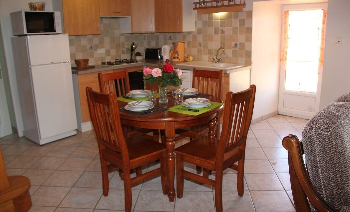 Photo of Kitchen in La Couvertoirade