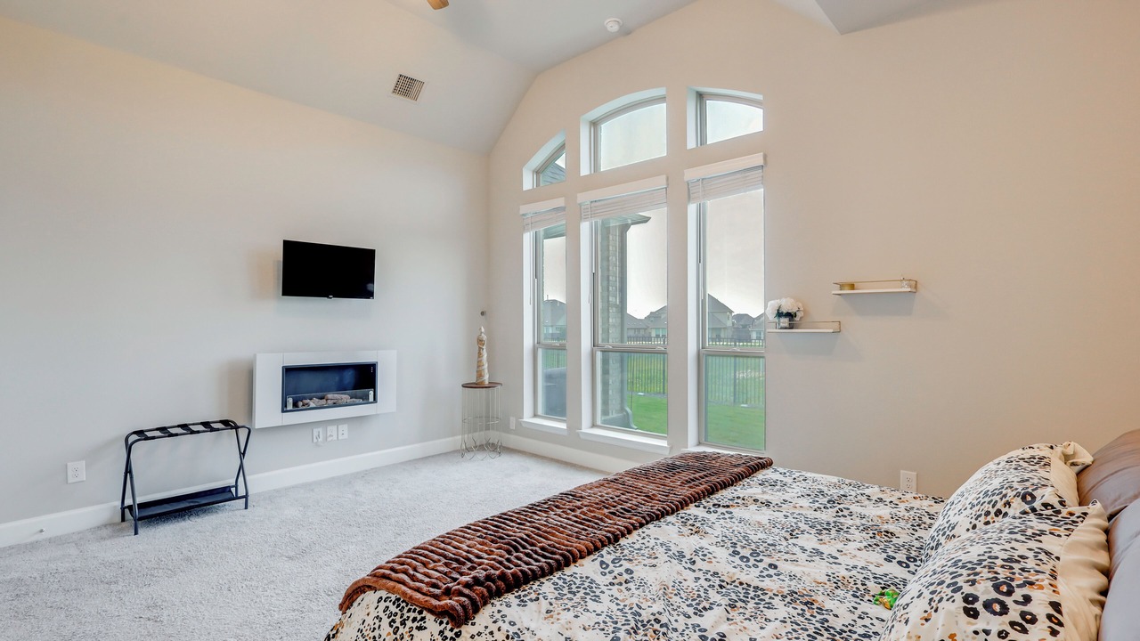 Photo of Bedroom in Manor
