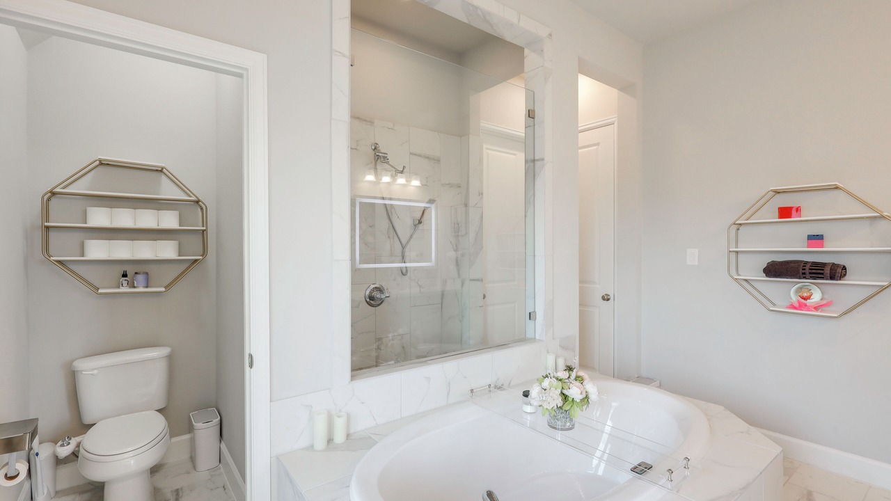 Photo of Bathroom in Manor
