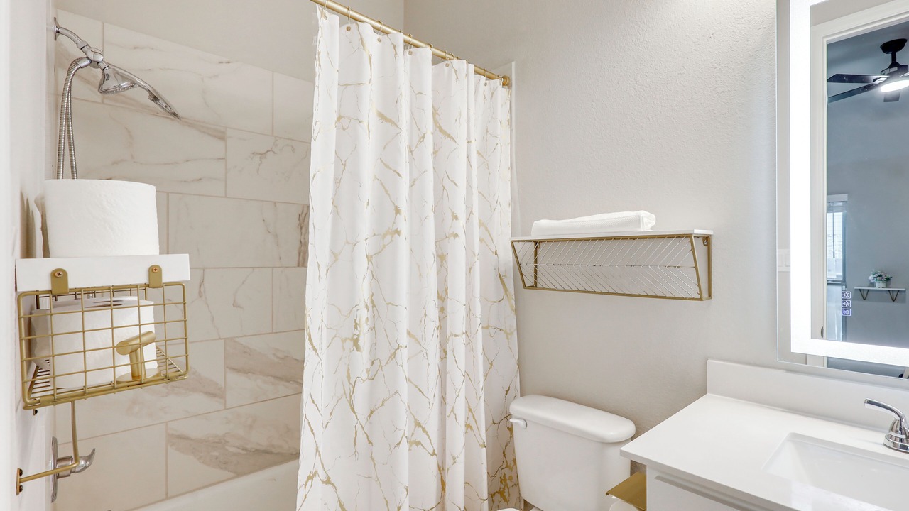 Photo of Bathroom in Manor