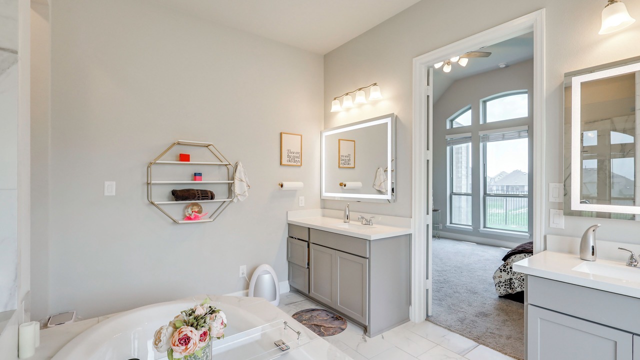 Photo of Bathroom in Manor