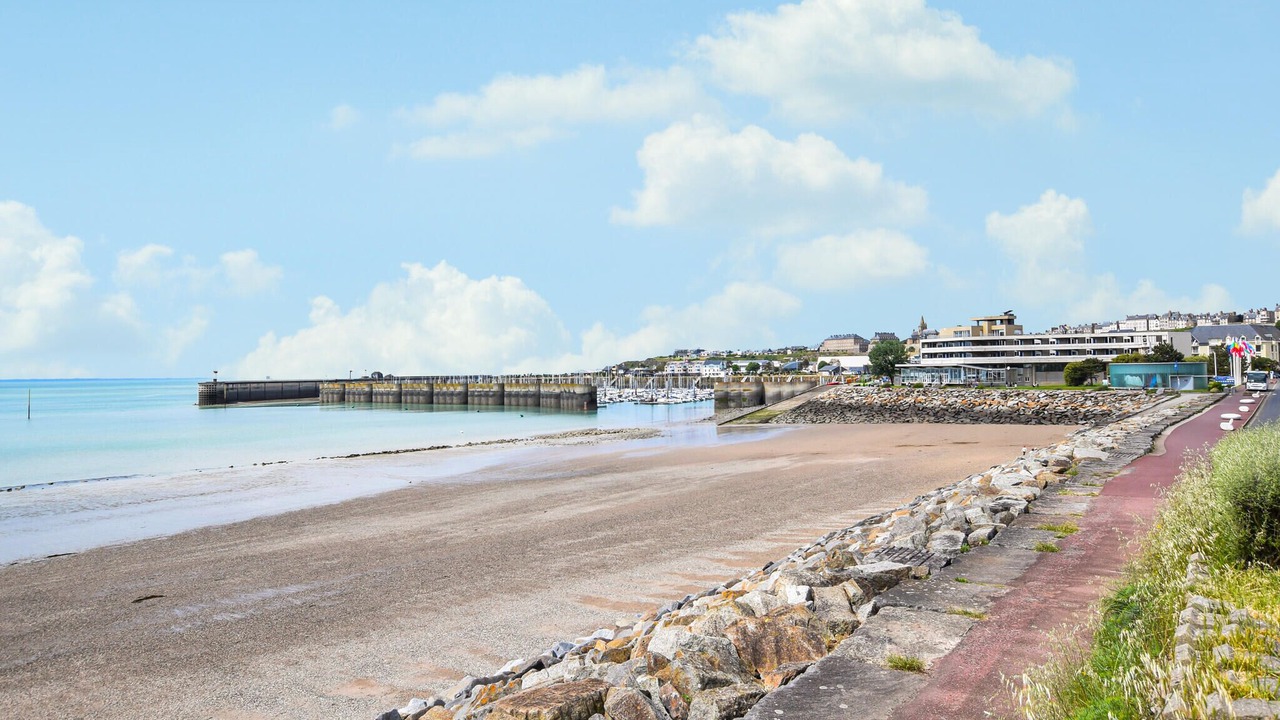Photo of Others in Bricqueville-sur-Mer