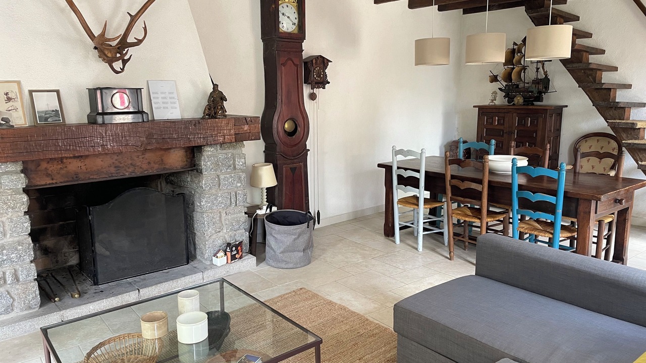 Photo of Livingroom in Le Bez
