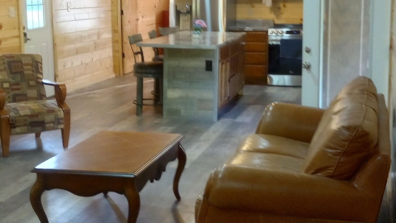Photo of Livingroom in Mammoth Spring