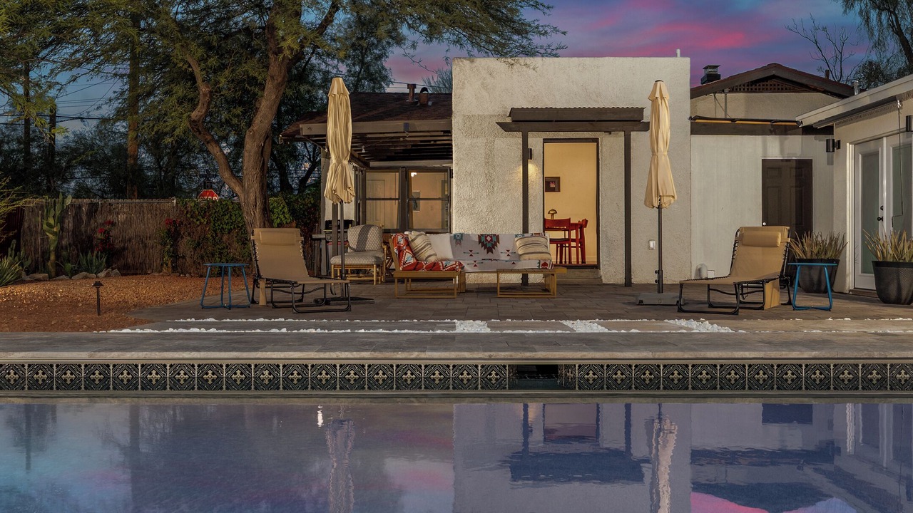 Photo of Outdoor in Armory Park