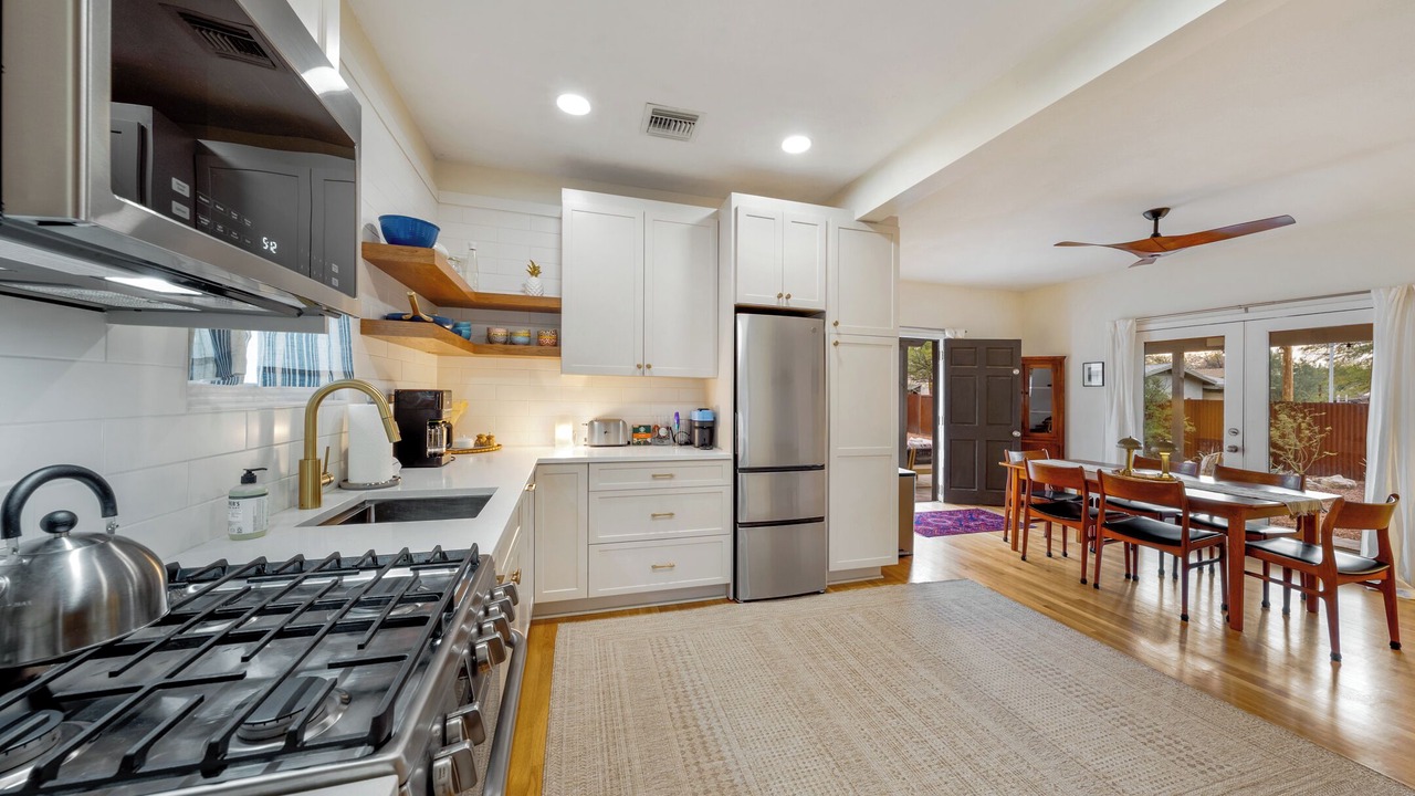 Photo of Kitchen in Armory Park