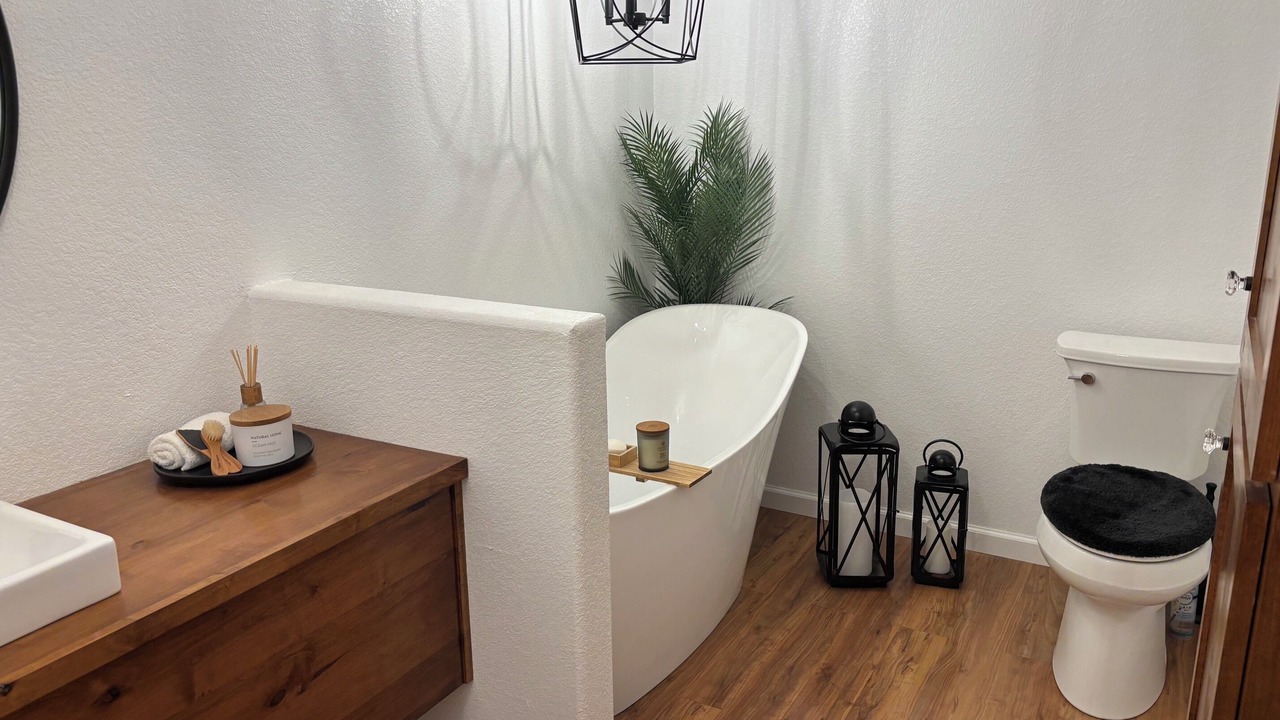 Photo of Bathroom in Perry