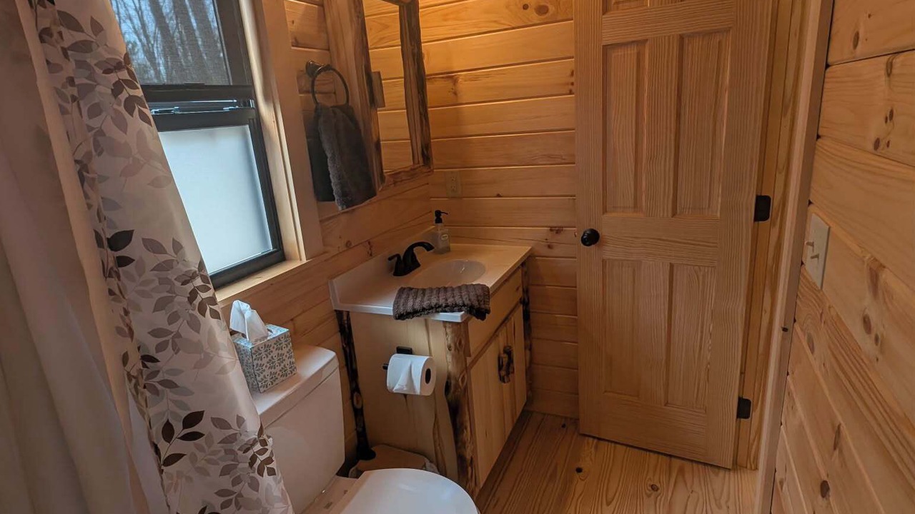 Photo of Bathroom in Silver Lake