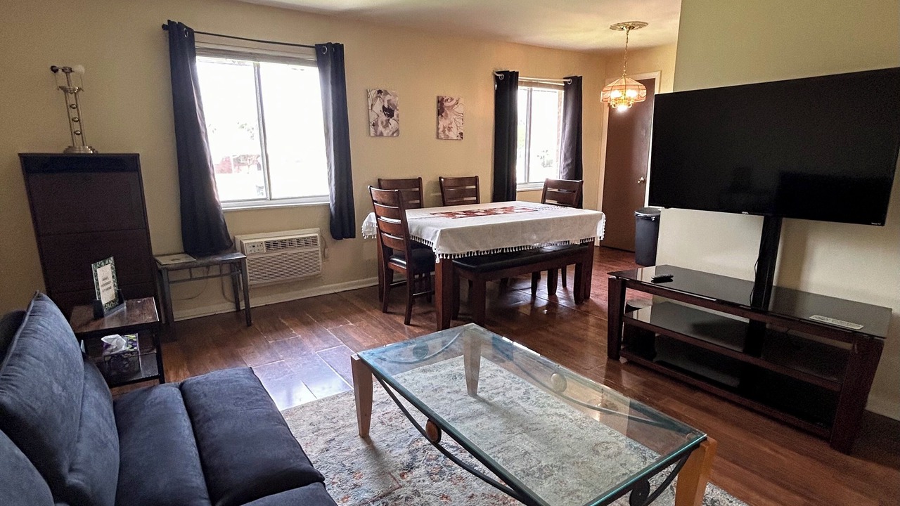 Photo of Livingroom in Miamisburg