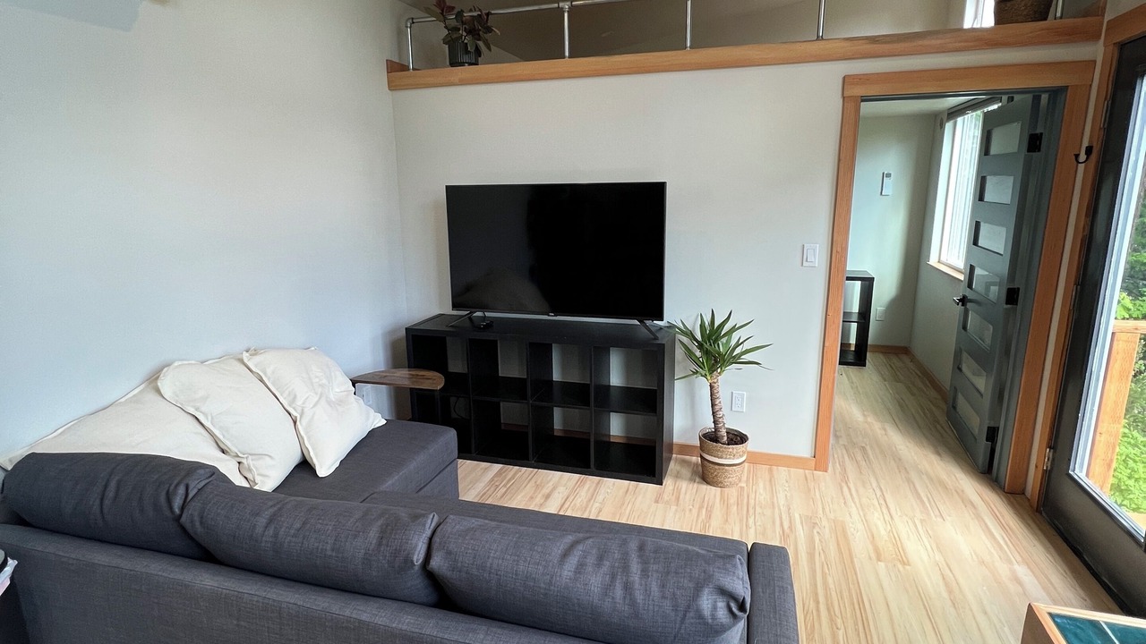 Photo of Livingroom in White Salmon