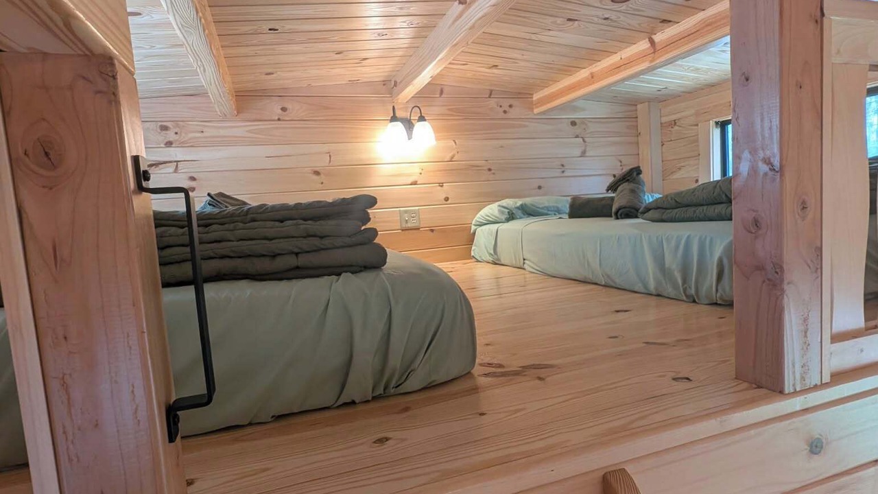Photo of Bedroom in Silver Lake