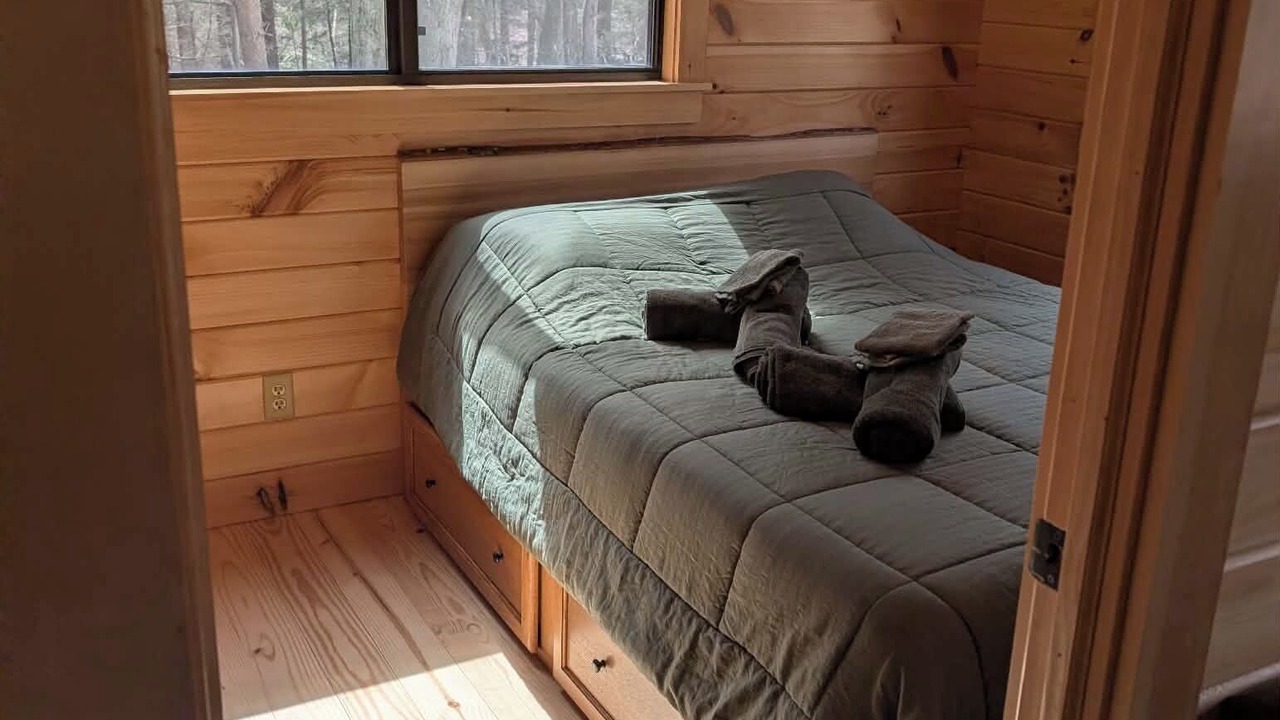 Photo of Bedroom in Silver Lake