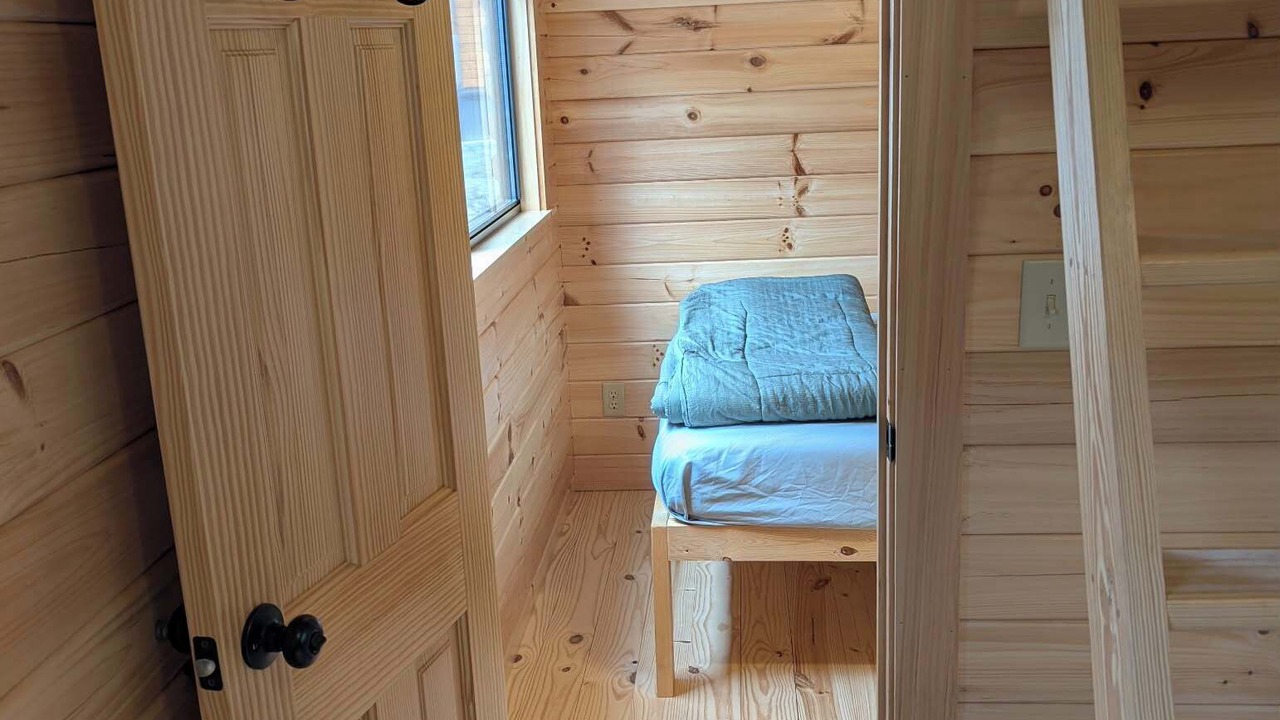 Photo of Bedroom in Silver Lake